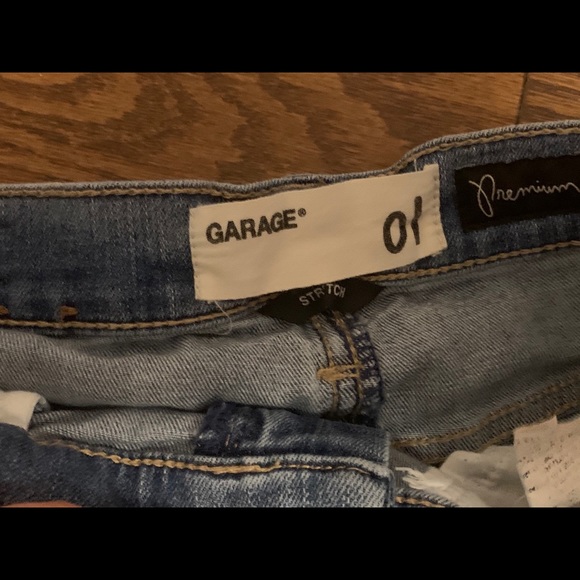 Garage High Rise Distressed Jean Short Bundle - Picture 5 of 7